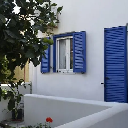Almira Studios Kionia Exterior photo